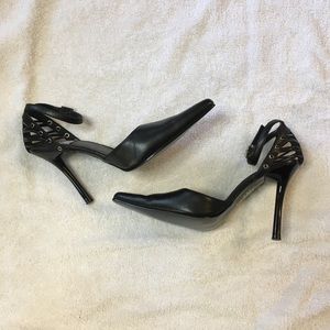 Bakers Black Heels Size 6